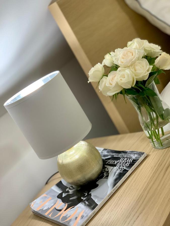 Apartament W Samym Sercu Miasta Z Darmowym Parkingiem Pod Zlotym Lwem -Hotel VI Клодзко Екстериор снимка
